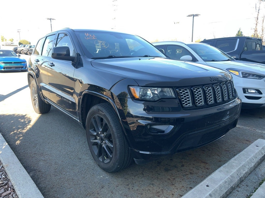 2021 Jeep Grand Cherokee Laredo X 4x4