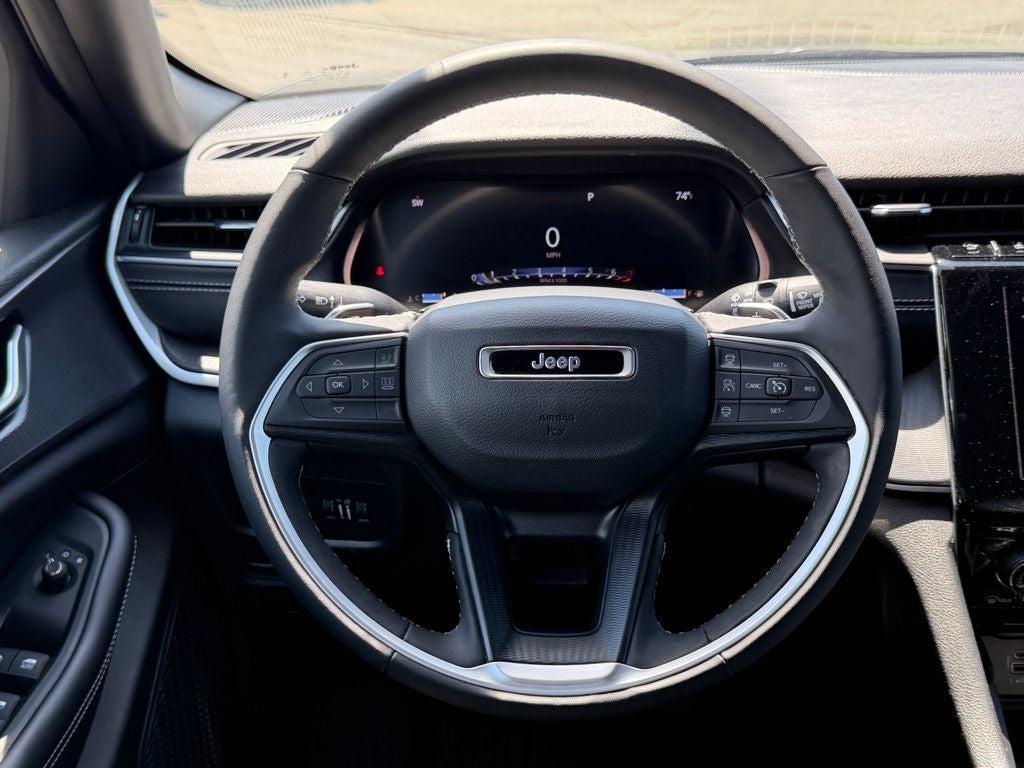 2023 Jeep Grand Cherokee Altitude X 4x4