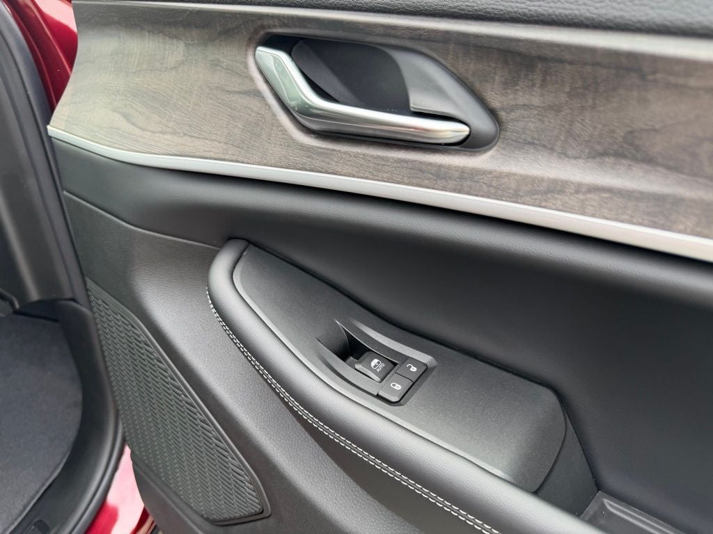 2026 Jeep Grand Cherokee Altitude