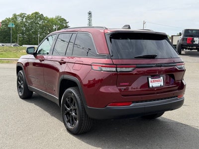 2026 Jeep Grand Cherokee Altitude