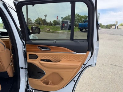 2024 Jeep Grand Cherokee Summit Reserve 4x4