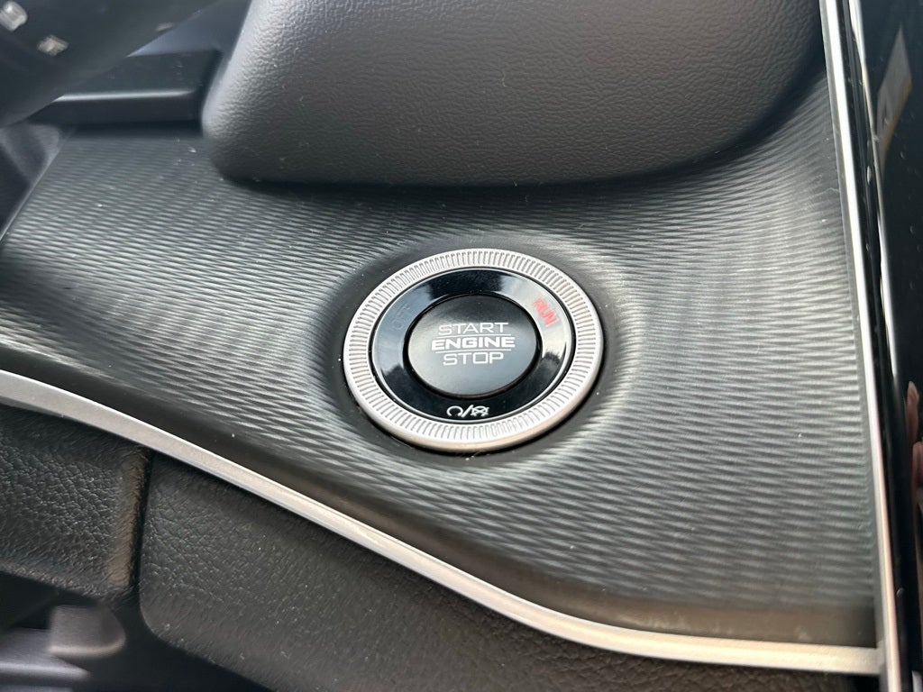 2024 Jeep Grand Cherokee L Laredo 4x2