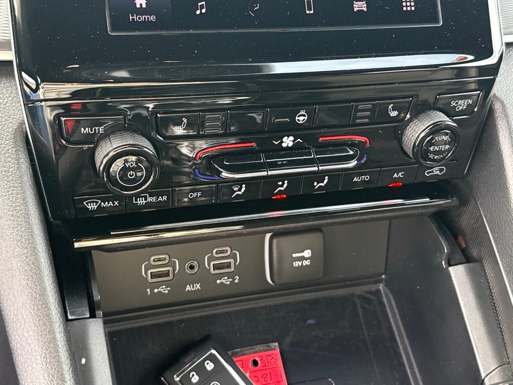 2024 Jeep Grand Cherokee L Laredo 4x2