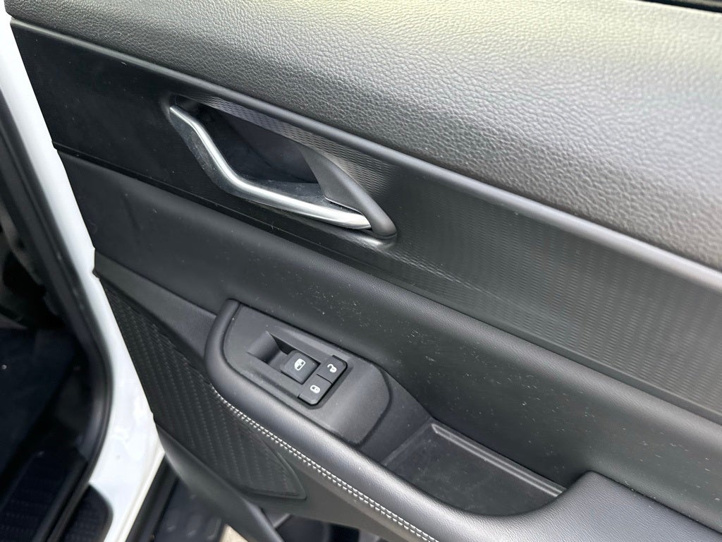 2024 Jeep Grand Cherokee L Laredo 4x2