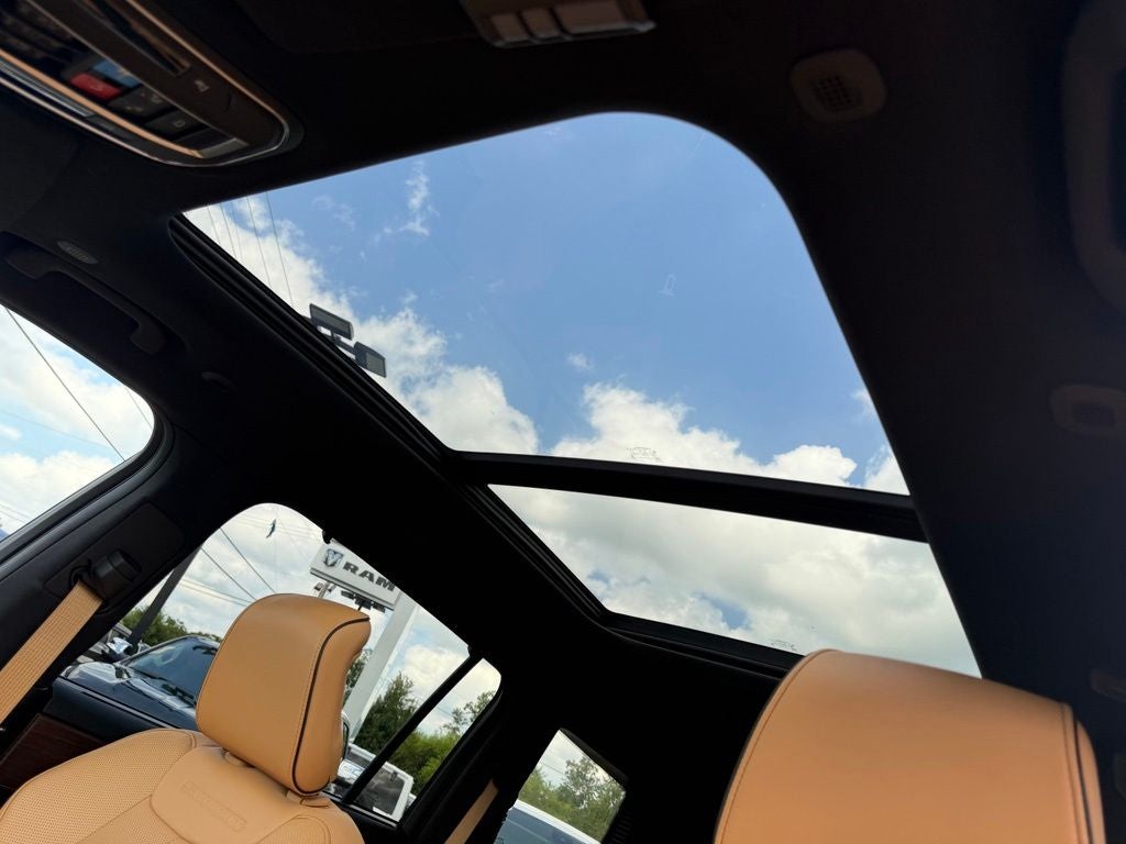 2025 Jeep Grand Cherokee L Summit 4x4