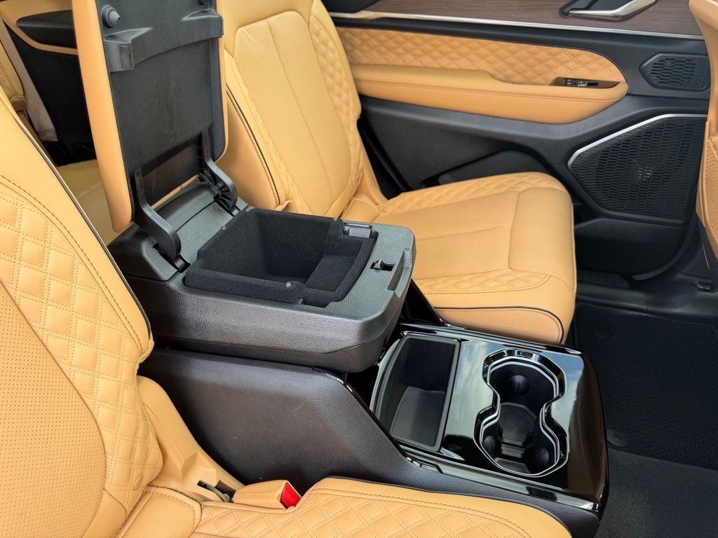 2025 Jeep Grand Cherokee L Summit 4x4