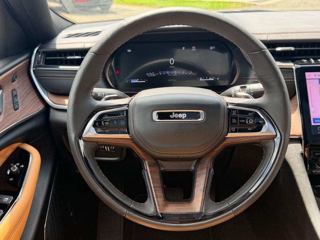 2025 Jeep Grand Cherokee L Summit 4x4
