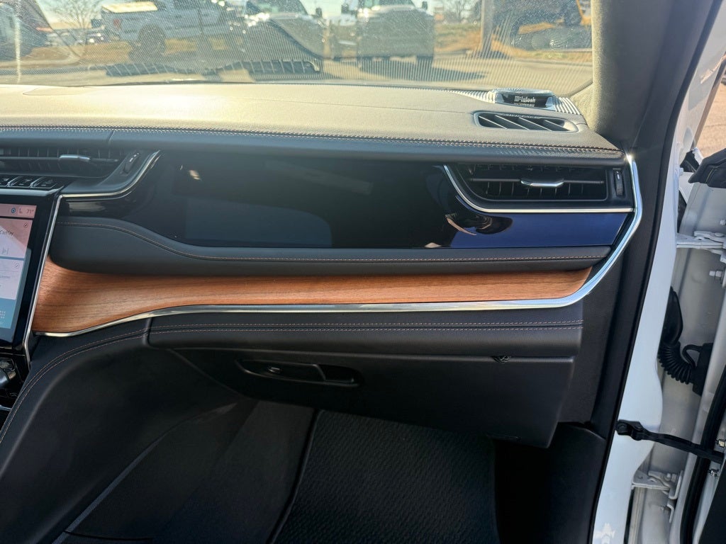 2023 Jeep Grand Cherokee L Summit Reserve 4x4