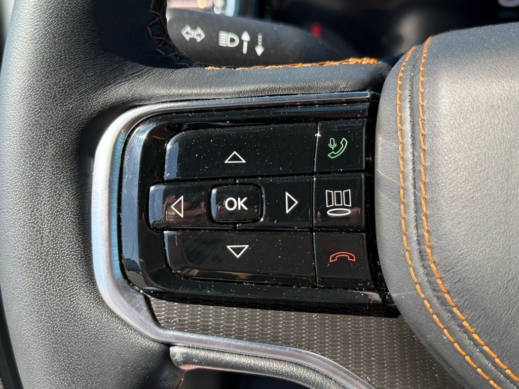 2024 Jeep Grand Wagoneer L Series III Obsidian 4x4