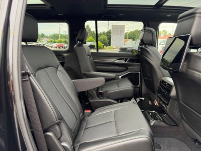 2024 Jeep Wagoneer Series III 4x4