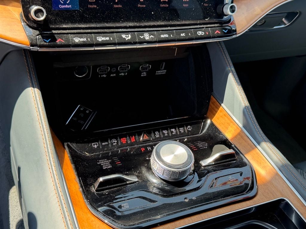 2024 Jeep Grand Wagoneer Series III 4x4