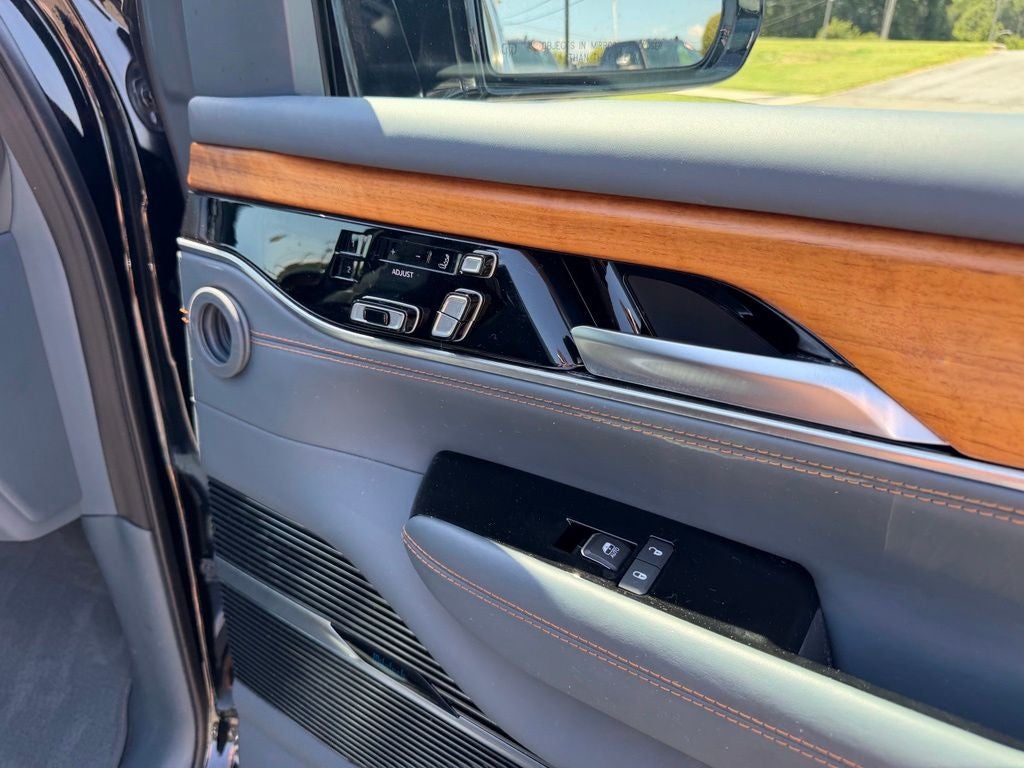 2024 Jeep Grand Wagoneer Series III 4x4