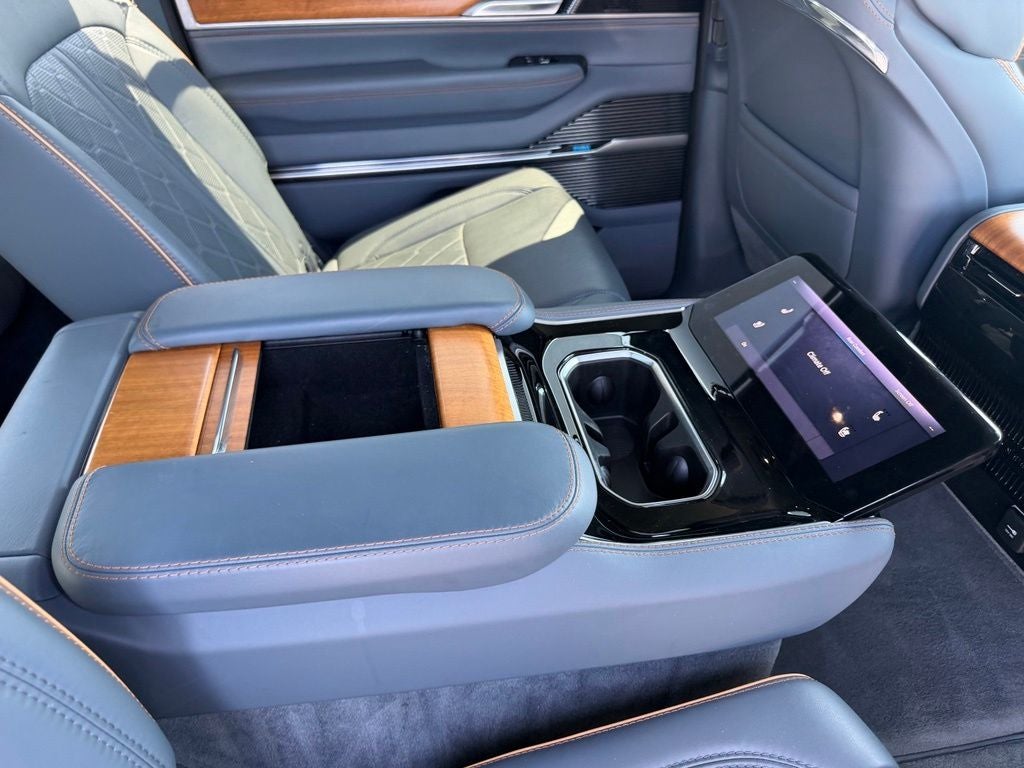 2024 Jeep Grand Wagoneer Series III 4x4