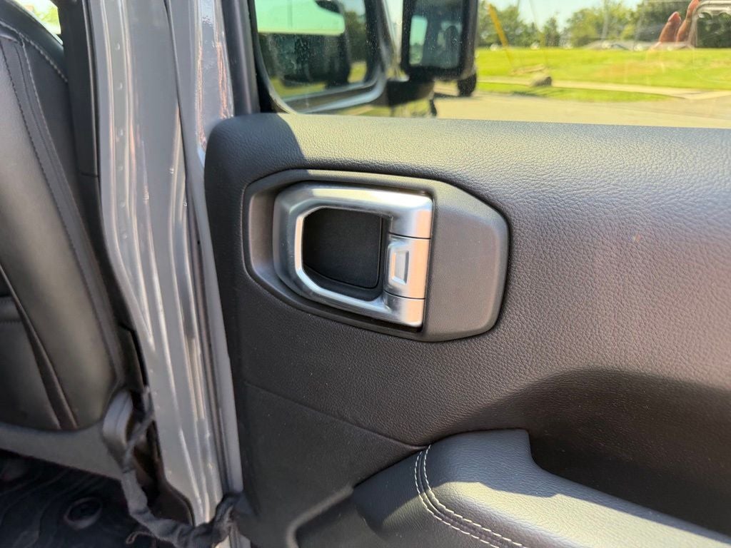 2020 Jeep Gladiator Overland 4x4