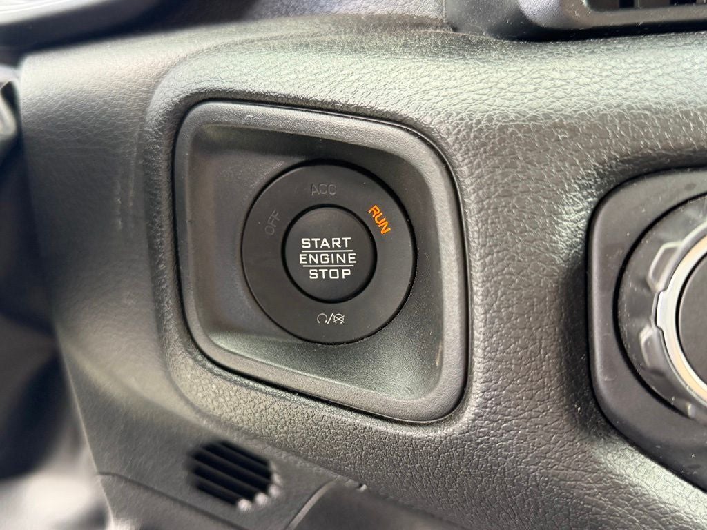 2025 Jeep Gladiator Nighthawk