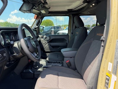 2025 Jeep Gladiator Mojave 4x4
