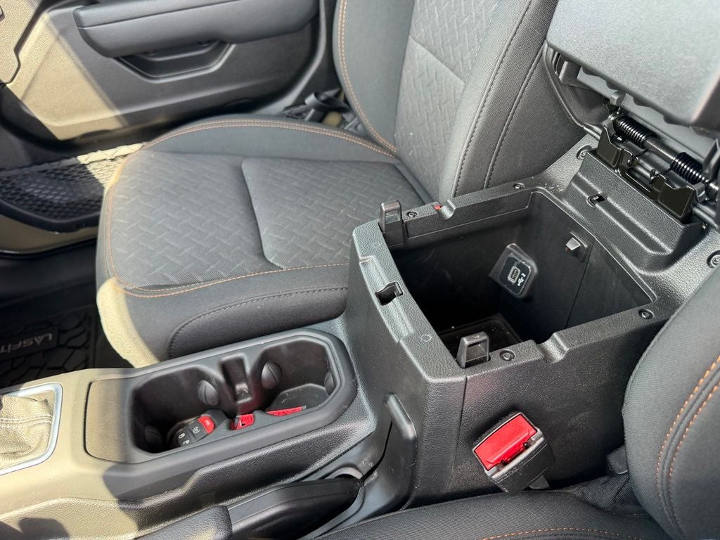 2025 Jeep Gladiator Mojave 4x4