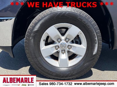2021 RAM 1500 Classic SLT Crew Cab 4x4 5'7' Box
