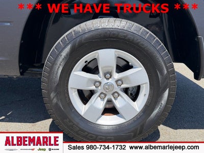 2021 RAM 1500 Classic SLT Crew Cab 4x4 5'7' Box