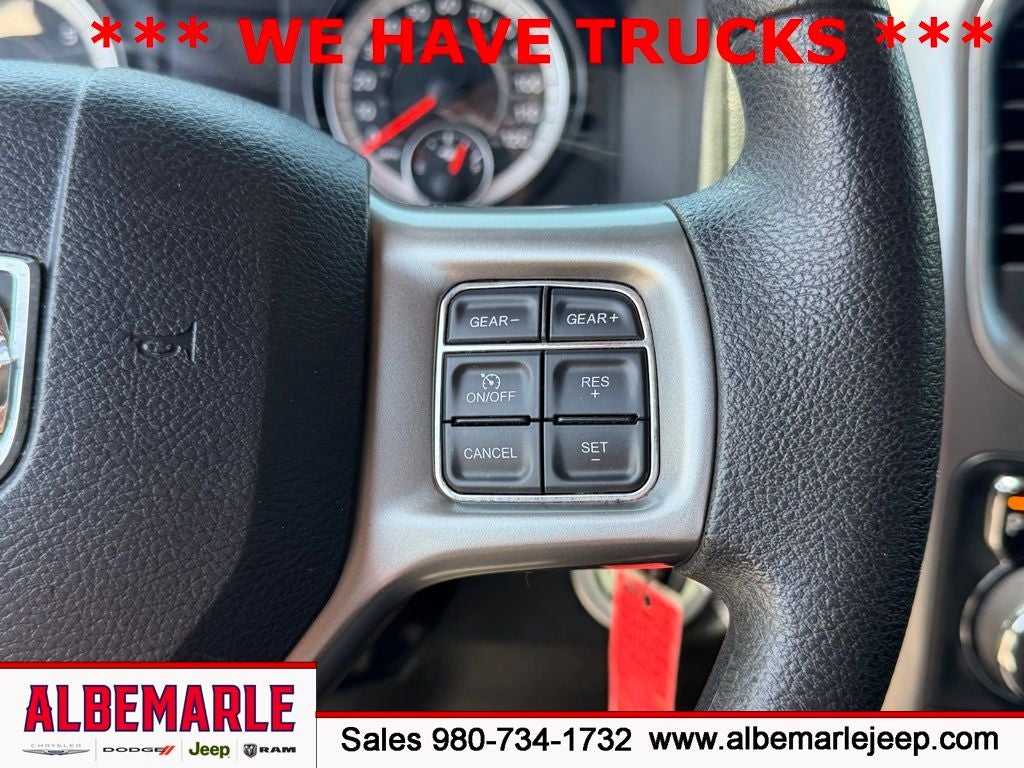 2021 RAM 1500 Classic SLT Crew Cab 4x4 5'7' Box