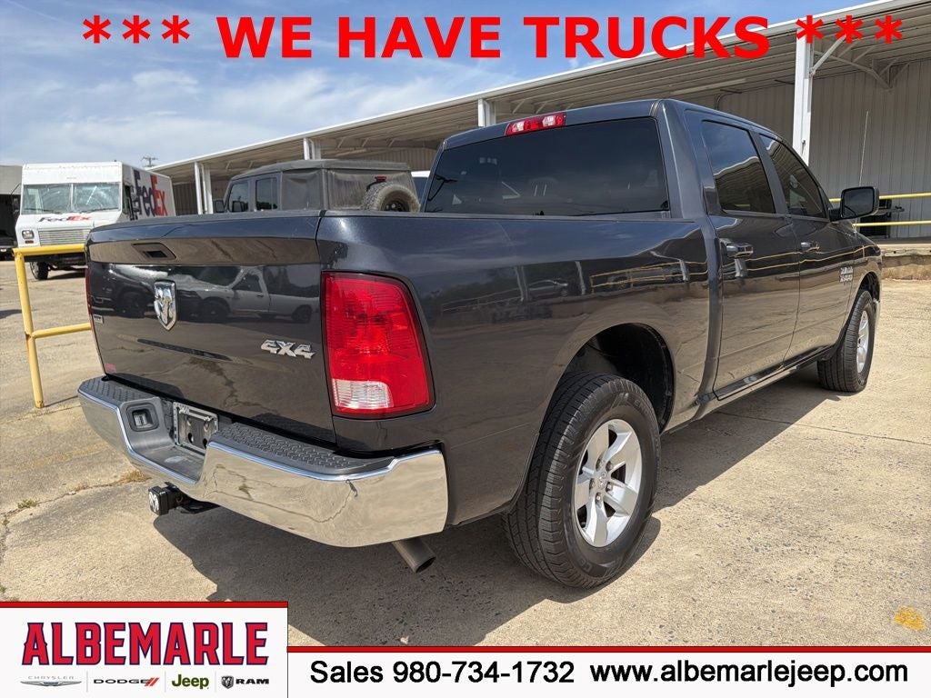 2021 RAM 1500 Classic SLT Crew Cab 4x4 5'7' Box