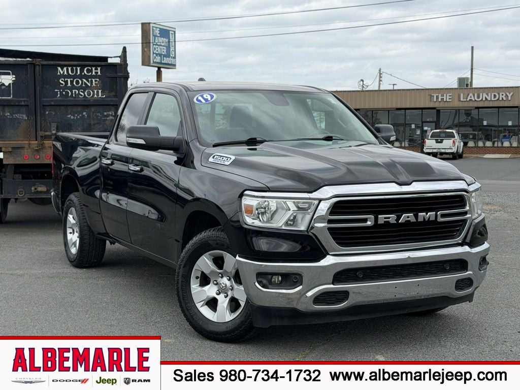 2019 RAM 1500 Big Horn/Lone Star Quad Cab 4x2 6'4' Box