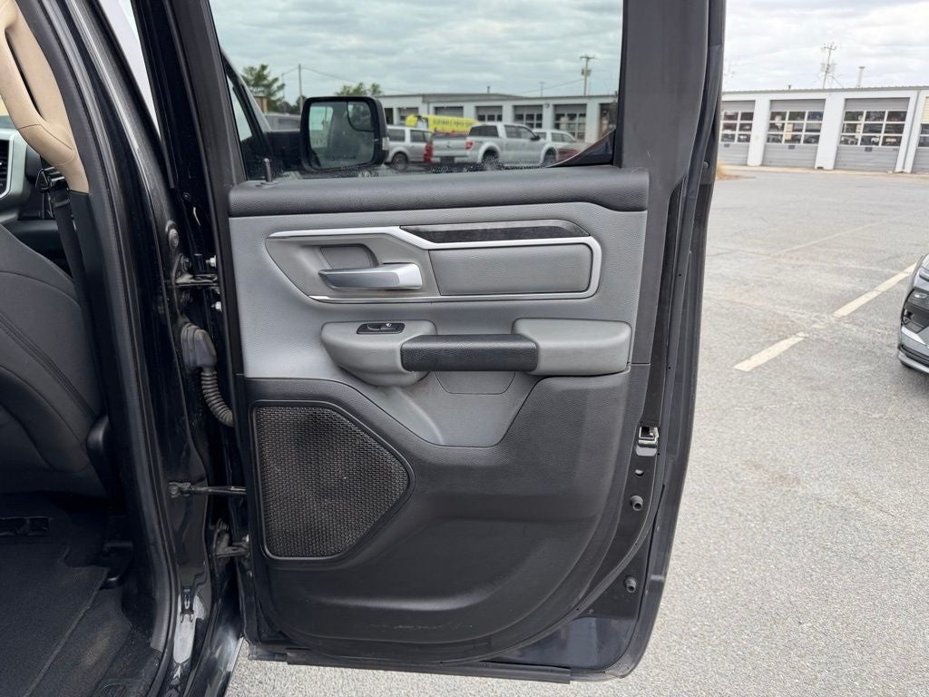 2019 RAM 1500 Big Horn/Lone Star Quad Cab 4x2 6'4' Box