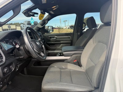 2022 RAM 1500 Big Horn Crew Cab 4x2 5'7' Box