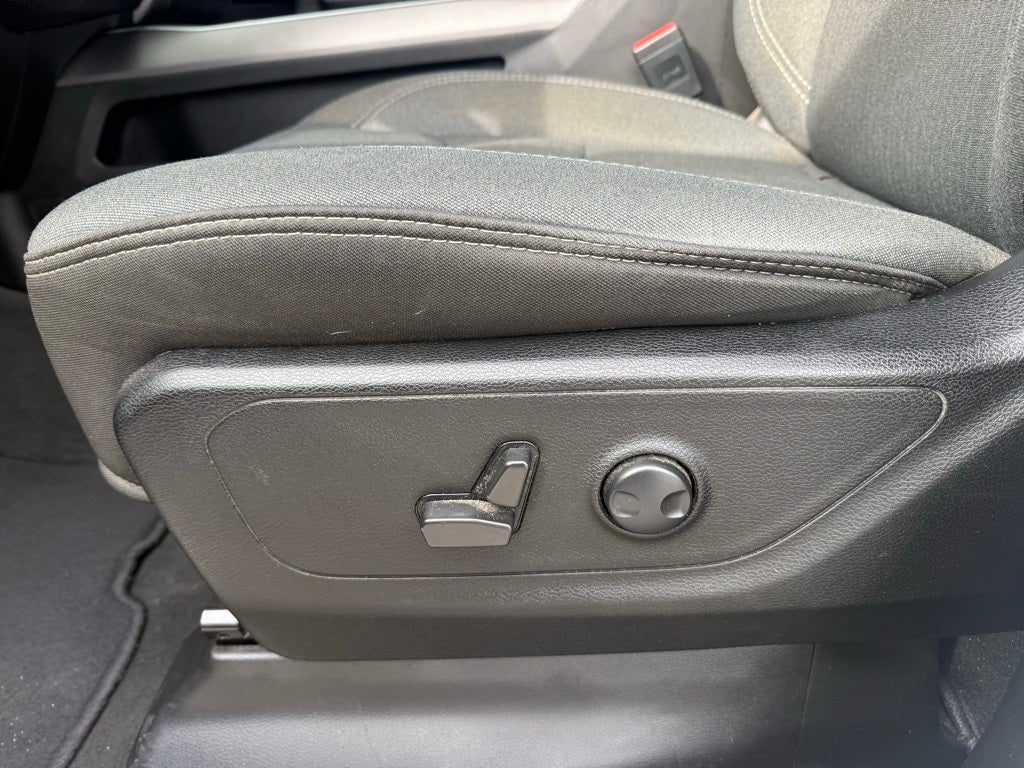 2022 RAM 1500 Big Horn Crew Cab 4x2 5'7' Box