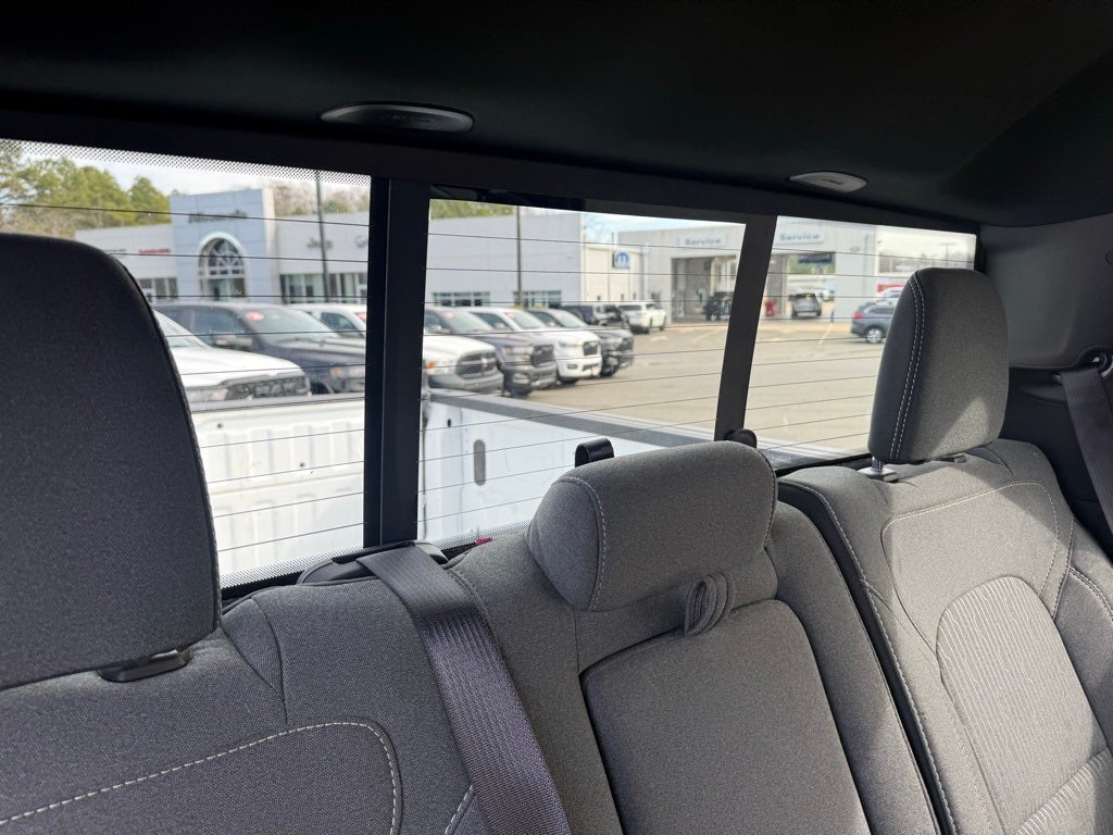 2022 RAM 1500 Big Horn Crew Cab 4x2 5'7' Box