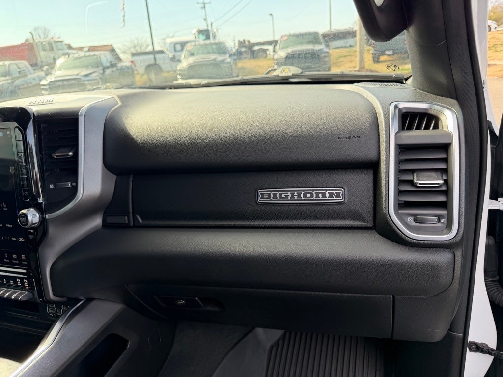 2024 RAM 1500 Big Horn Crew Cab 4x2 5'7' Box