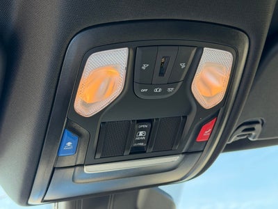 2025 RAM 1500 Tradesman Crew Cab 4x4 5'7' Box