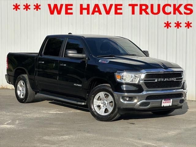 2020 RAM 1500 Big Horn Crew Cab 4x4 5'7' Box