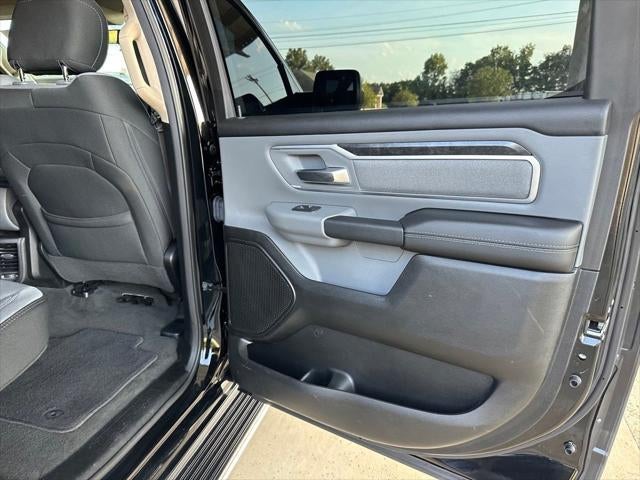 2020 RAM 1500 Big Horn Crew Cab 4x4 5'7' Box