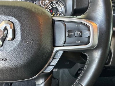 2020 RAM 1500 Big Horn Crew Cab 4x4 5'7' Box