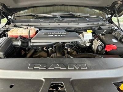 2020 RAM 1500 Big Horn Crew Cab 4x4 5'7' Box