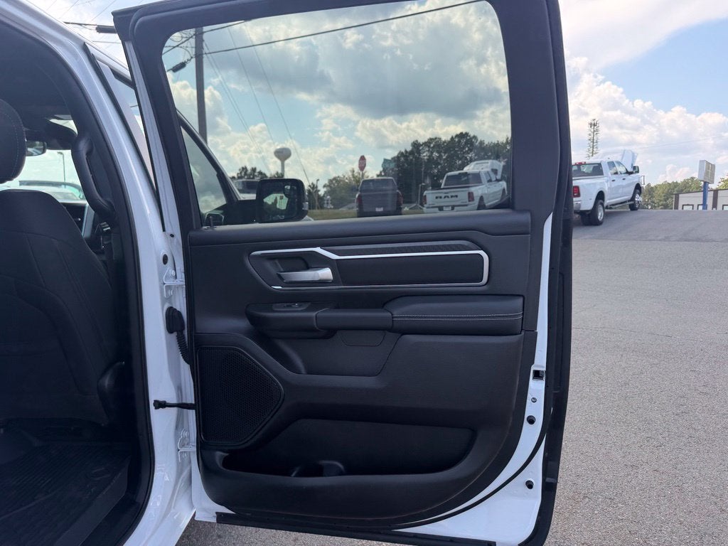 2026 RAM 1500 Big Horn Crew Cab 4x4 5'7' Box