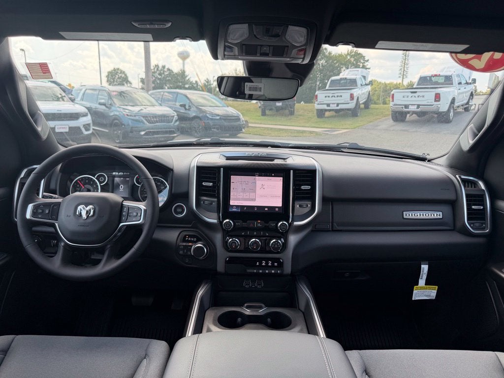 2026 RAM 1500 Big Horn Crew Cab 4x4 5'7' Box