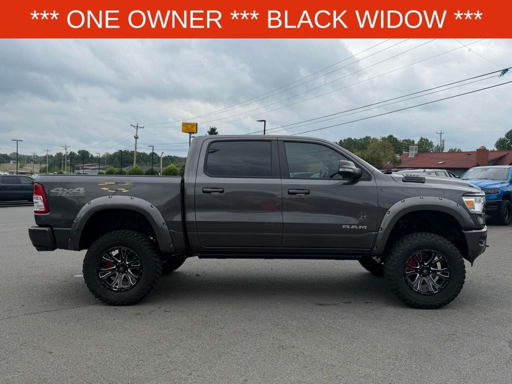 2022 RAM 1500 Big Horn Crew Cab 4x4 5'7' Box