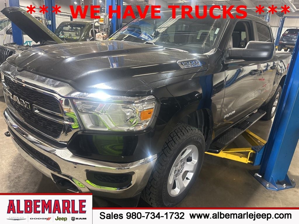 2019 RAM 1500 Tradesman Crew Cab 4x4 5'7' Box