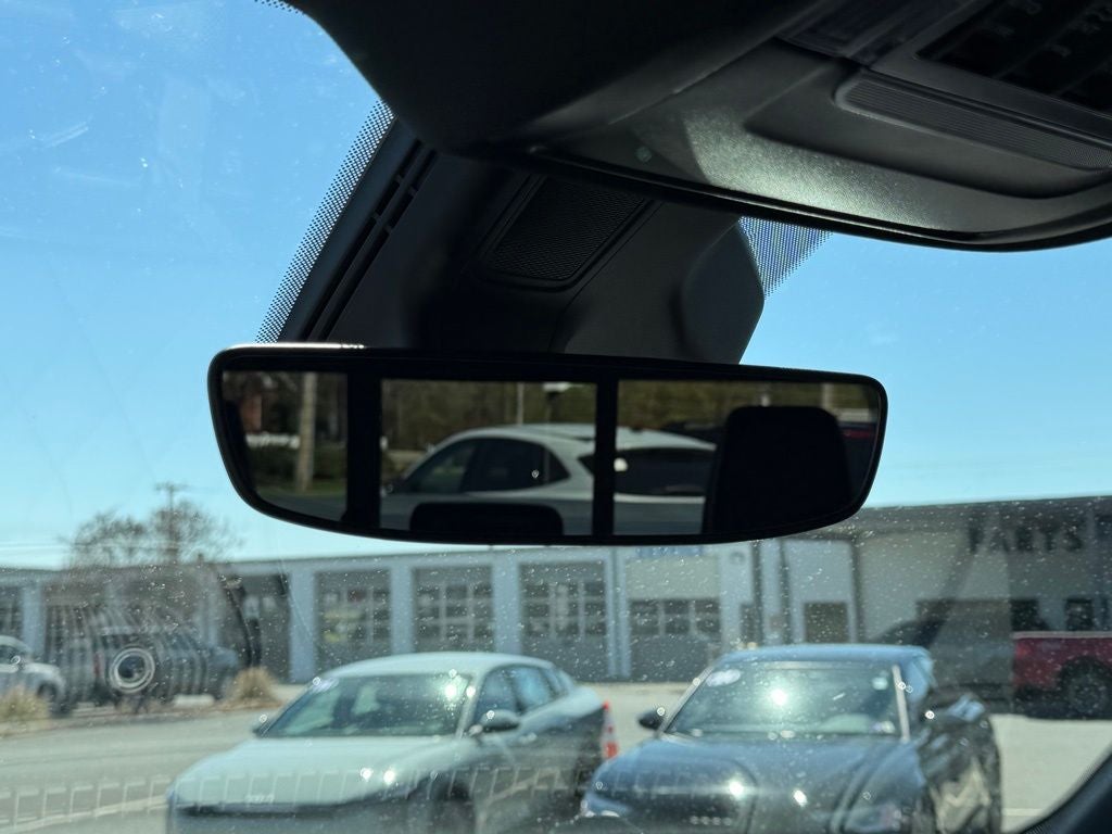 2026 RAM 1500 Limited Crew Cab 4x4 5'7' Box