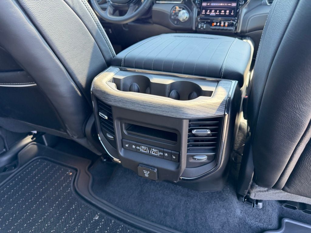 2026 RAM 1500 Limited Crew Cab 4x4 5'7' Box