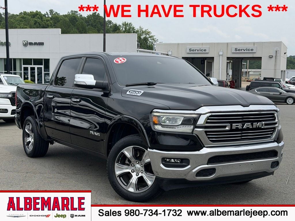 2022 RAM 1500 Laramie Crew Cab 4x4 5'7' Box