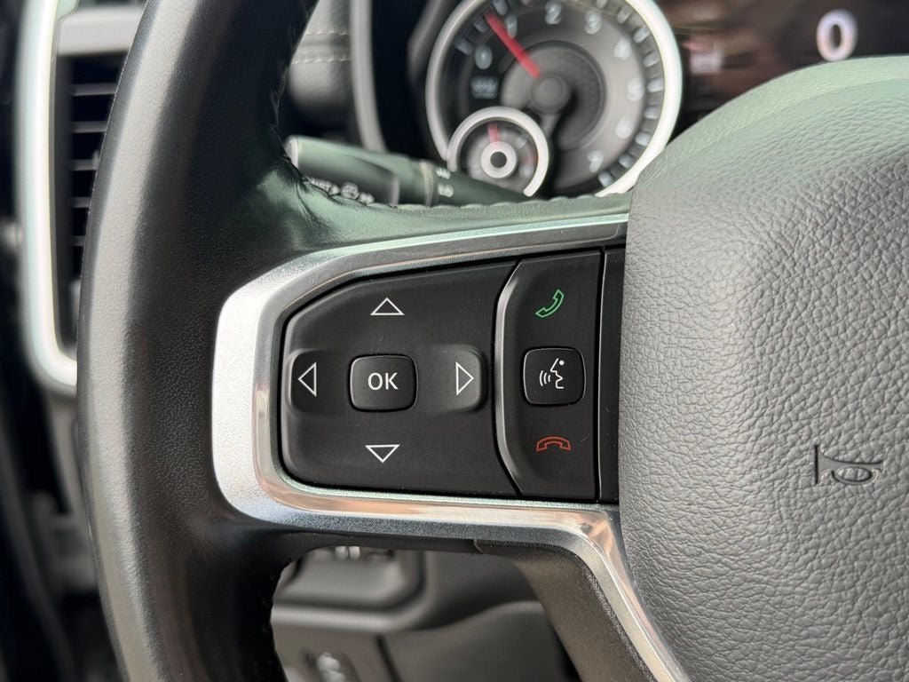 2022 RAM 1500 Laramie Crew Cab 4x4 5'7' Box