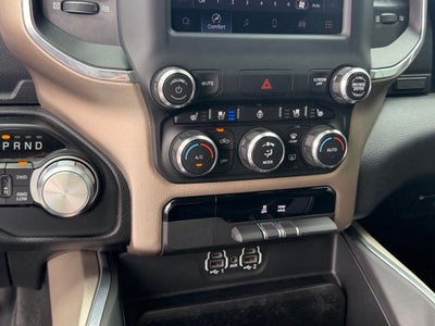 2022 RAM 1500 Laramie Crew Cab 4x4 5'7' Box