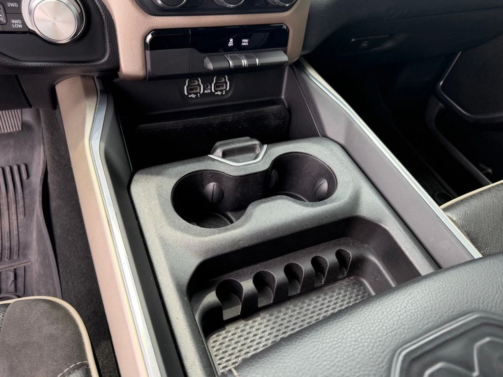 2022 RAM 1500 Laramie Crew Cab 4x4 5'7' Box