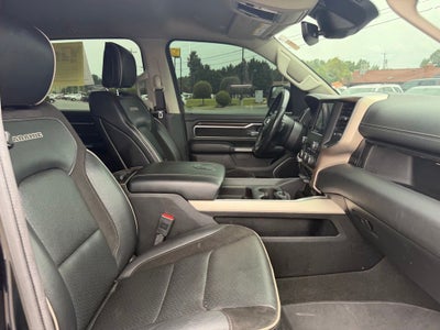 2022 RAM 1500 Laramie Crew Cab 4x4 5'7' Box