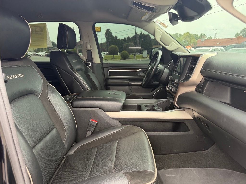2022 RAM 1500 Laramie Crew Cab 4x4 5'7' Box