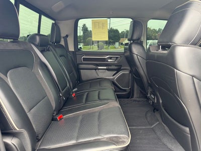 2022 RAM 1500 Laramie Crew Cab 4x4 5'7' Box