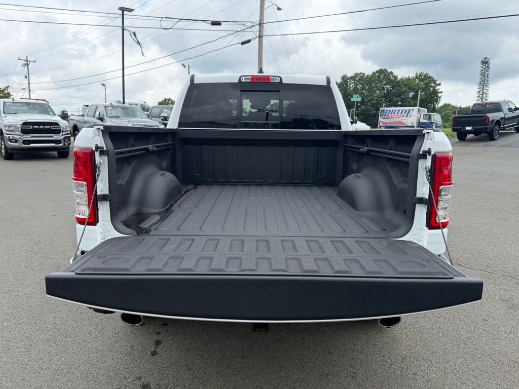 2022 RAM 1500 Big Horn Crew Cab 4x4 6'4' Box